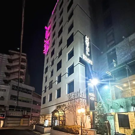Blueduck Hotel