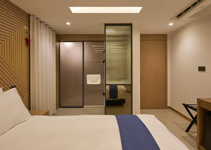 Blueduck Hotel